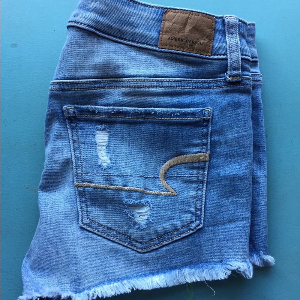 AMERICAN EAGLE SHORTS